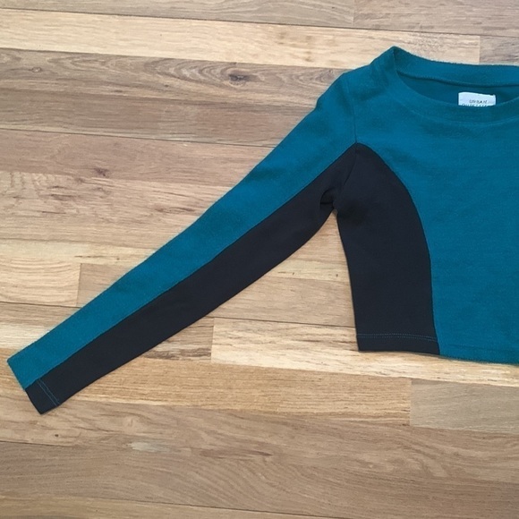 Urban Outfitters Long Sleeve Crewneck Crop Top Black & Teal Women’s XS - Picture 4 of 11